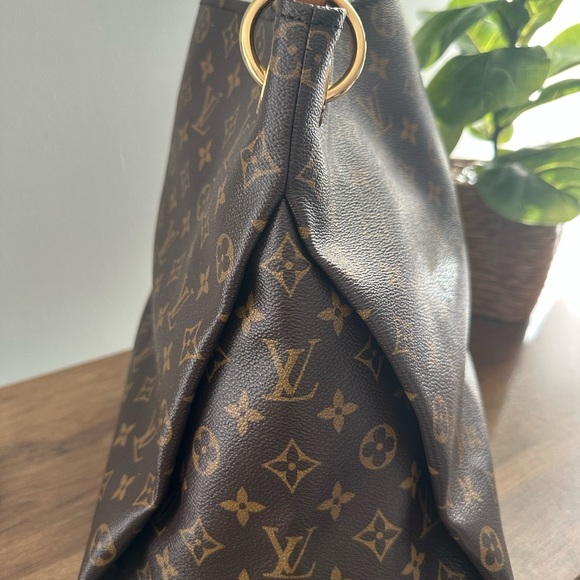 Louis Vuitton Artsy MM Monogram Brown Tote Bag - Picture 7 of 15